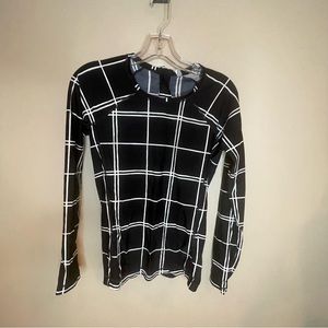 ATHLETA LANIKAI RASH GUARD TOP. Small